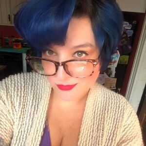 Meet your Posher, Annelise